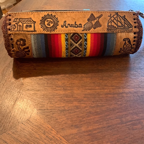 🌸Aruba - Picture 3 of 6